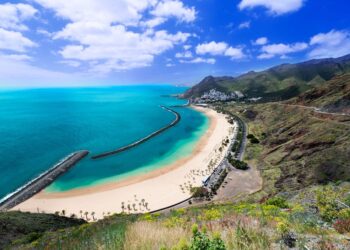 ¿Qué playa es la más bonita de Canarias?