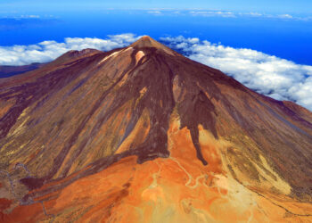 La belleza inigualable de los Volcanes Canarios: Descubriendo su encanto natural