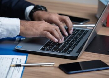 ¿Cómo elegir a los mejores abogados de extranjería en Barcelona?